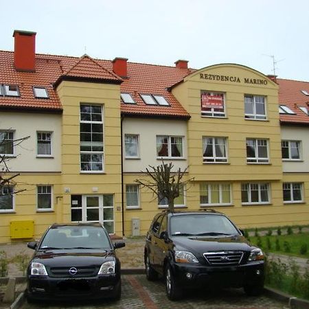 Apartment With Terrace Ревал Екстериор снимка